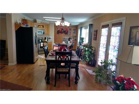 25 Sweden Lane Ln, Clyde, NC 28721 photo 12