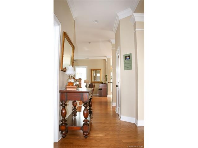 12423 Brenthaven Dr, Davidson, NC 28036 photo 3