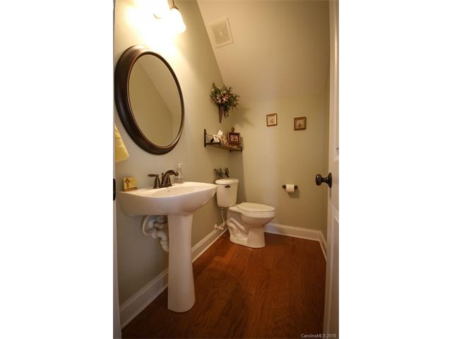 12423 Brenthaven Dr, Davidson, NC 28036 photo 10