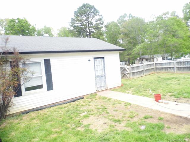 2450 Cimarron Cir, Midland, NC 28107 photo 5