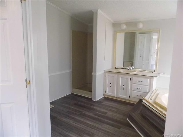 2450 Cimarron Cir, Midland, NC 28107 photo 9