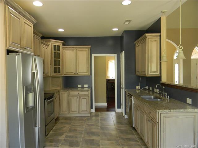 5757 Cedar Run Dr, Denver, NC 28037 photo 4