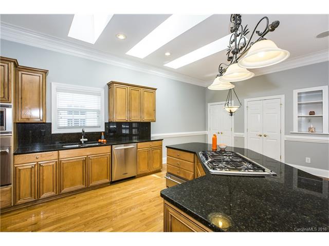 107 Caldwell Ln, Davidson, NC 28036 photo 10
