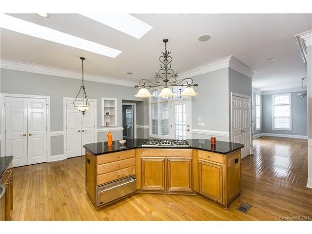 107 Caldwell Ln, Davidson, NC 28036 photo 7