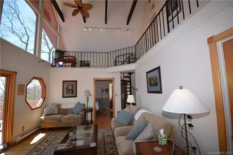 77 Maple Forest Rd, Fairview, NC 28730 photo 7