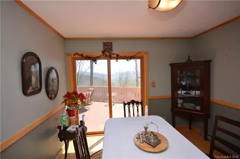 77 Maple Forest Rd, Fairview, NC 28730 photo 11