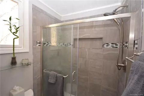 77 Maple Forest Rd, Fairview, NC 28730 photo 17