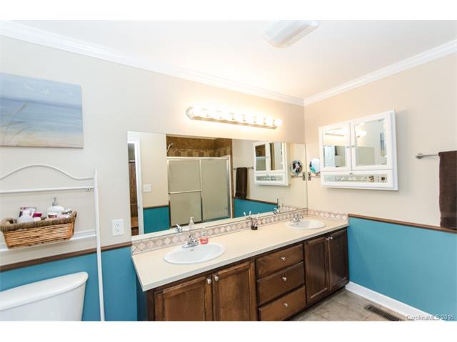 1679 Flag Ln, Vale, NC 28168 photo 14