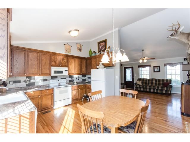 1679 Flag Ln, Vale, NC 28168 photo 5