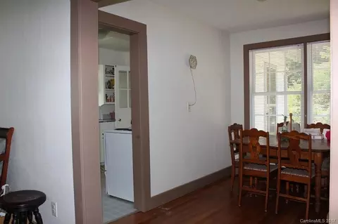 39 Monteith Branch Rd, Sylva, NC 28779 photo 9
