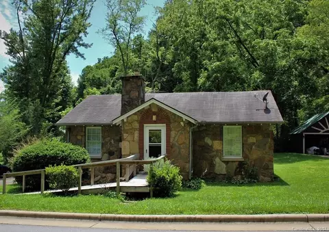 39 Monteith Branch Rd, Sylva, NC 28779 photo 1