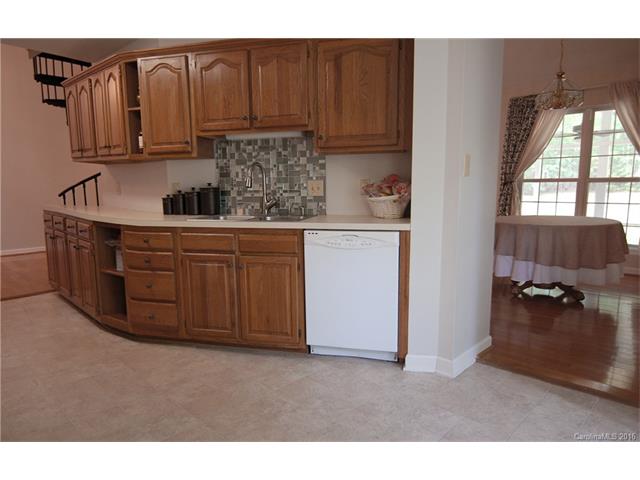1127 Bentwood Ln, Monroe, NC 28110 photo 8