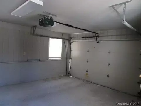40 Pine Point Rd, Spruce Pine, NC 28777 photo 7