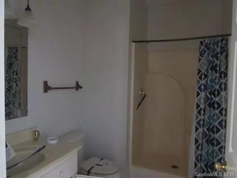 40 Pine Point Rd, Spruce Pine, NC 28777 photo 11