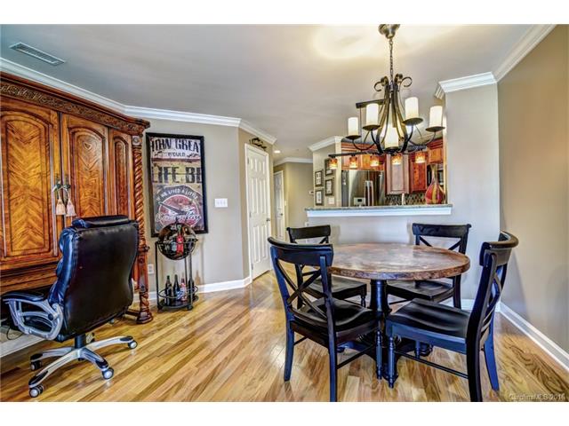 1332 Torrence Cir #23, Davidson, NC 28036 photo 9