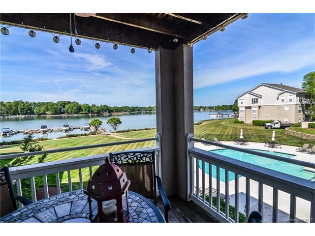 1332 Torrence Cir #23, Davidson, NC 28036 photo 2