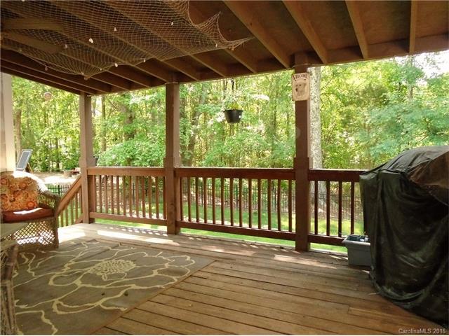 327 Magnolia St, Davidson, NC 28036 photo 5
