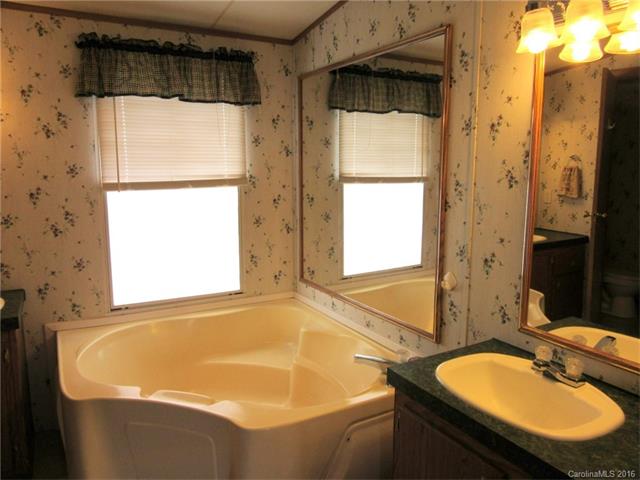 13709 Five Point Rd, Locust, NC 28097 photo 10