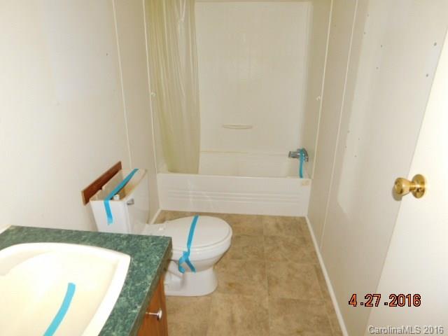 4513 Pebblebrook Cir, Concord, NC 28027 photo 9
