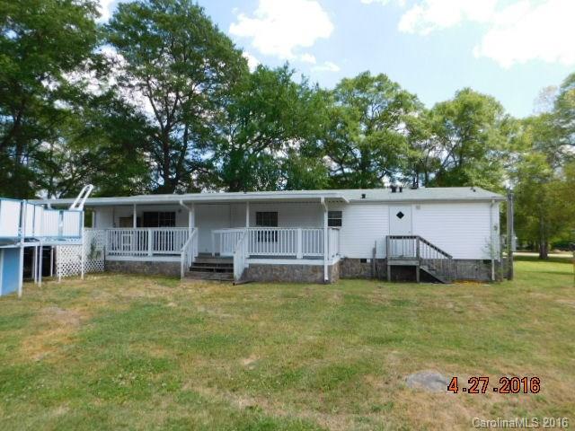 4513 Pebblebrook Cir, Concord, NC 28027 photo 2
