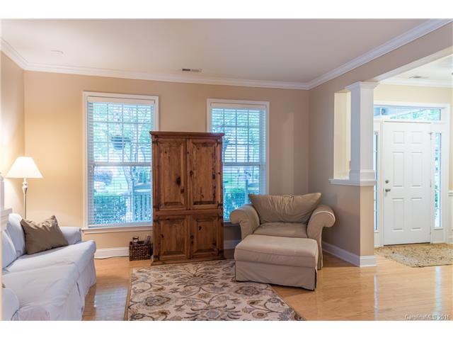 10065 Switchyard Dr, Cornelius, NC 28031 photo 4