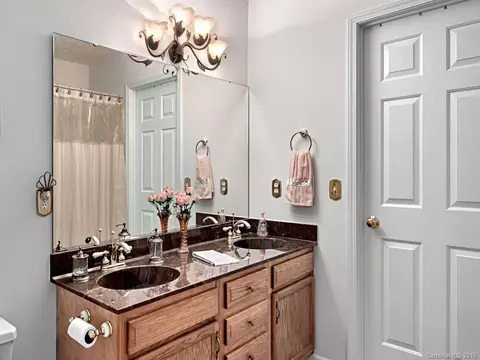 157 Eli Rdg, Clyde, NC 28721 photo 11