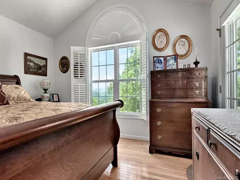 157 Eli Rdg, Clyde, NC 28721 photo 10