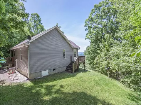 157 Eli Rdg, Clyde, NC 28721 photo 13