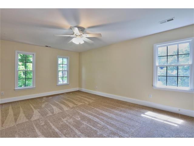 8216 Forest Shadow Cir, Cornelius, NC 28031 photo 17