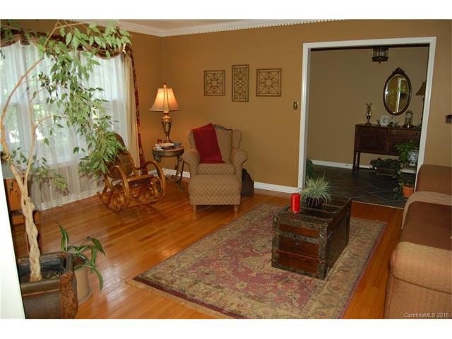 8516 Castlekeep Rd, Charlotte, NC 28226 photo 4