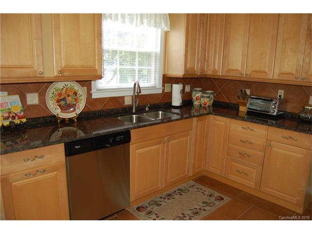 8516 Castlekeep Rd, Charlotte, NC 28226 photo 7