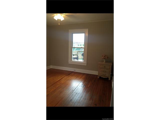 402 E 3rd St, Kannapolis, NC 28083 photo 10