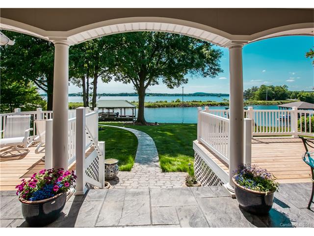 8812 Harbor Cir, Terrell, NC 28682 photo 2