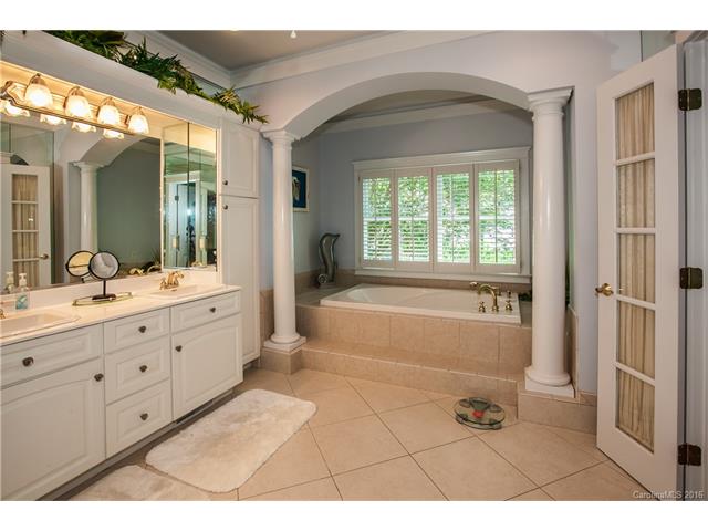 8812 Harbor Cir, Terrell, NC 28682 photo 16