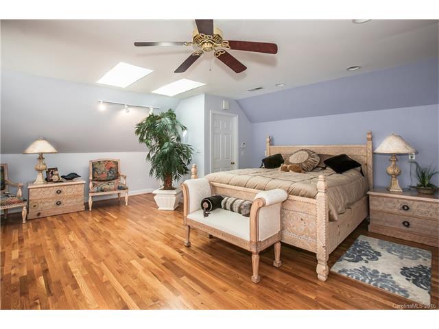 8812 Harbor Cir, Terrell, NC 28682 photo 22