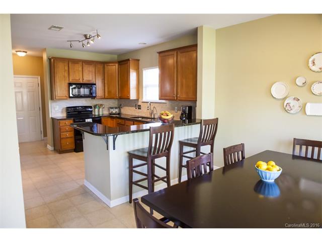 182 Whitley Mills Rd, Fort Mill, SC 29708 photo 2