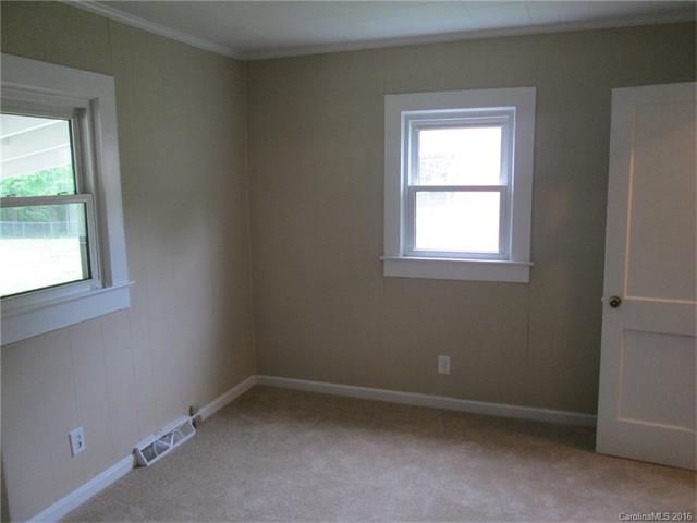 414 Mill St, Landis, NC 28088 photo 17