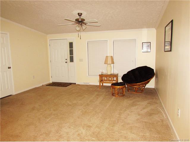 2836 Sweeping Pine Ln, Denver, NC 28037 photo 2
