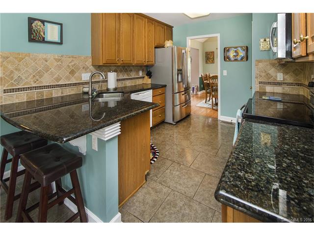 7215 Windy Pine Cir, Denver, NC 28037 photo 6