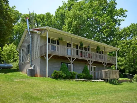 266 Murray Rd, Canton, NC 28716 photo 1