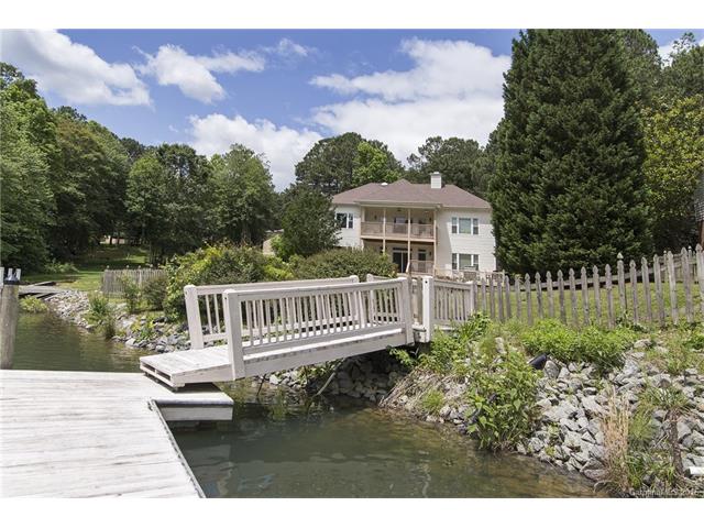 2482 Cherry Ln, Denver, NC 28037 photo 3