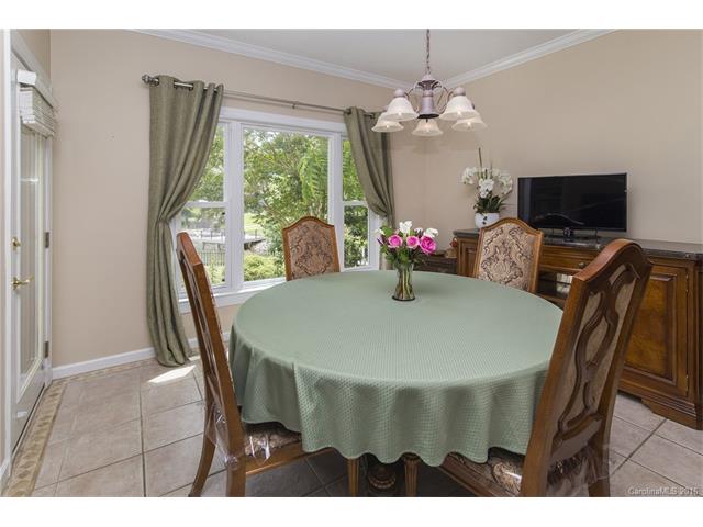 2482 Cherry Ln, Denver, NC 28037 photo 9