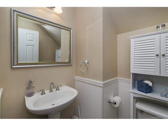 2482 Cherry Ln, Denver, NC 28037 photo 15