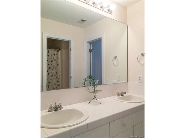 21422 Pinecrest Pl, Cornelius, NC 28031 photo 15