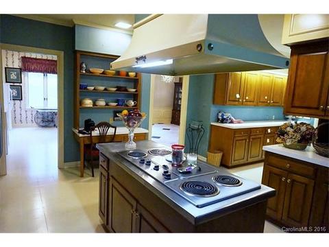 720 2nd Avenue Ne Dr NE, Conover, NC 28613 photo 12