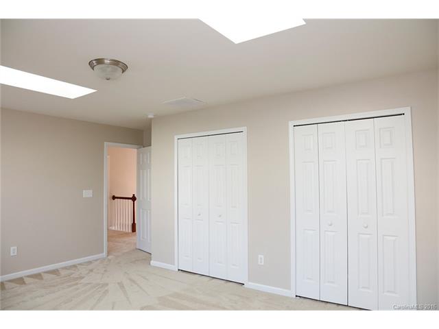 3359 Streamside Dr, Davidson, NC 28036 photo 10