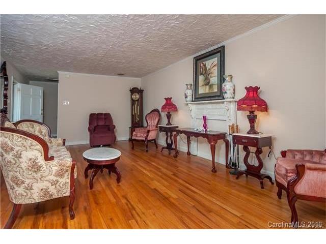 1199 Stringfellow Rd, Chester, SC 29706 photo 2