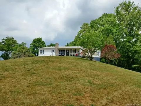 95 Dandelion Dr, Clyde, NC 28721 photo 2