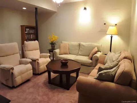 304 Main St, Fairview, NC 28730 photo 11