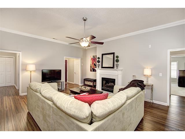 12097 Baywoods Dr, Fort Mill, SC 29708 photo 4